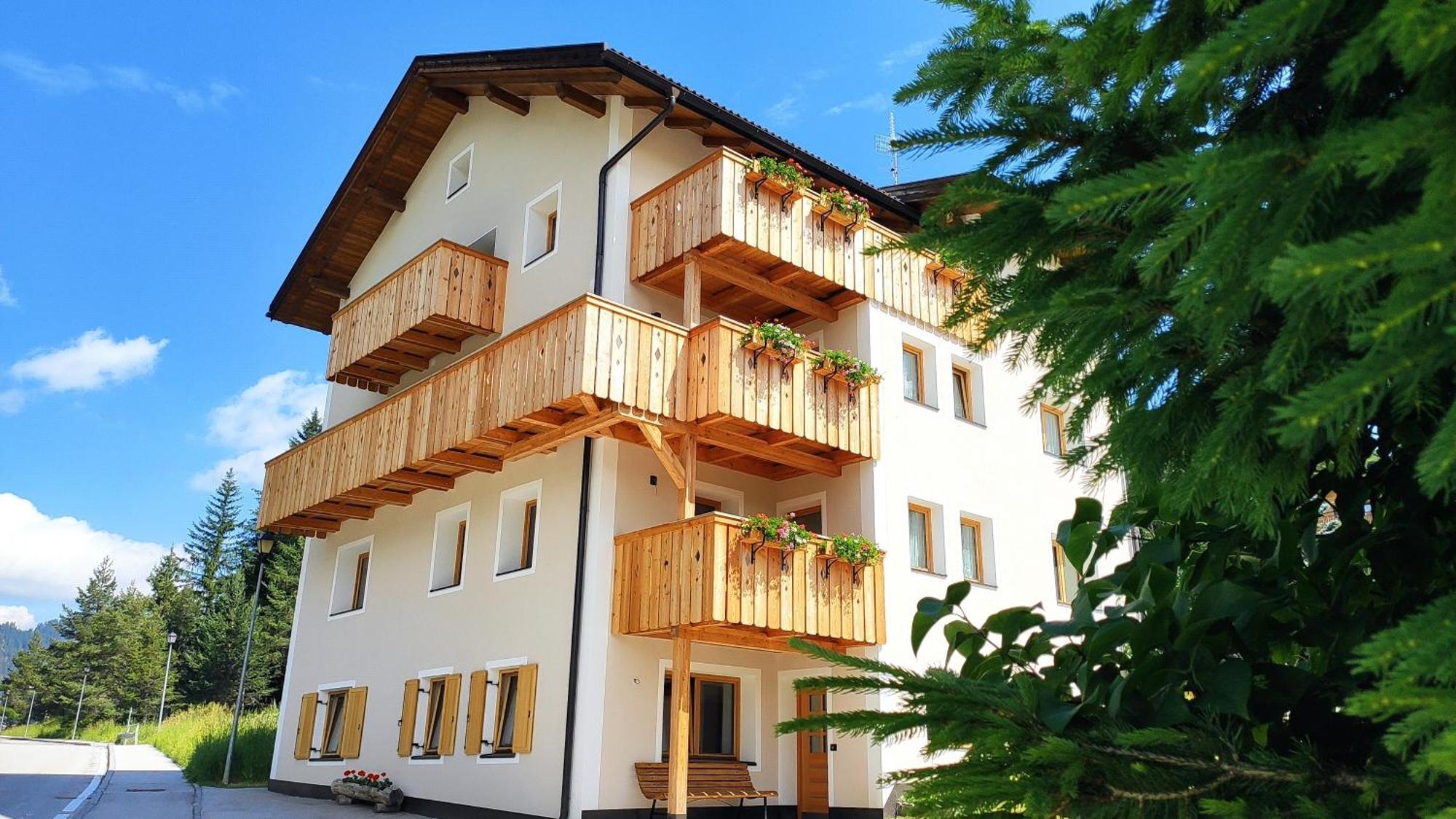 Villa Erica Abtei Exterior foto